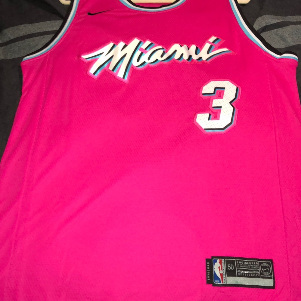 Dwayne Wade Heat Icon edition jersey